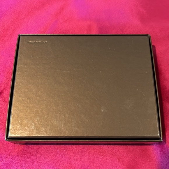 Gucci box - Picture 2 of 4